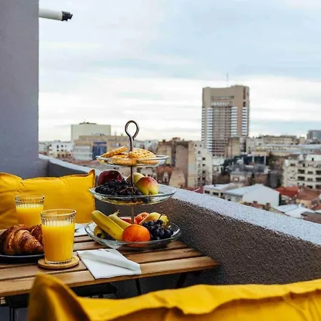 Stunning views - Top Location - Netflix + Balcony Bukarest Exterior foto