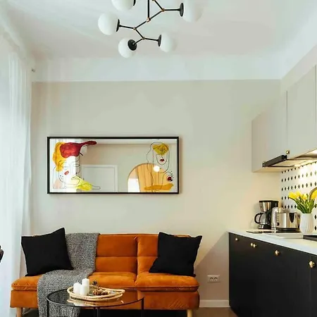 Stunning views - Top Location - Netflix + Balcony Bukarest Exterior foto