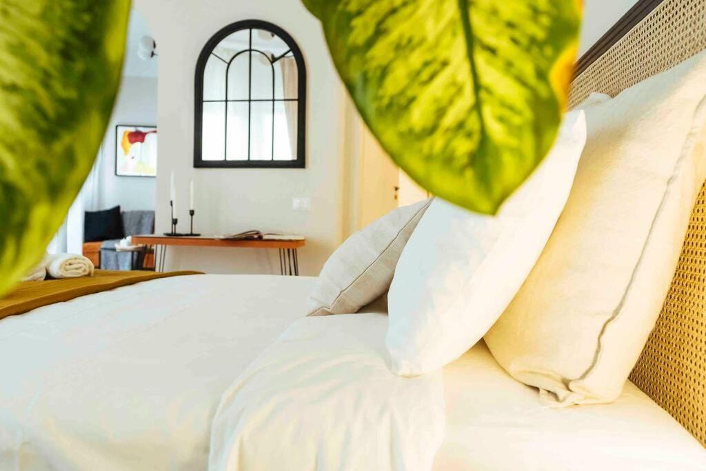 Stunning Views - Location - Netflix + Balcony Bukarest